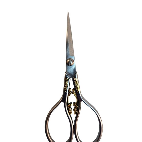 Embroidery & Sewing Scissors With Ornate Gold Detailing Stainless Steel Blade - Picture 6 of 7